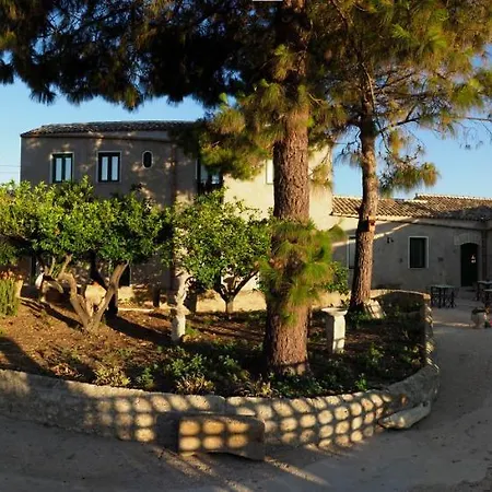 Manca1fiorino Bed & Breakfast *